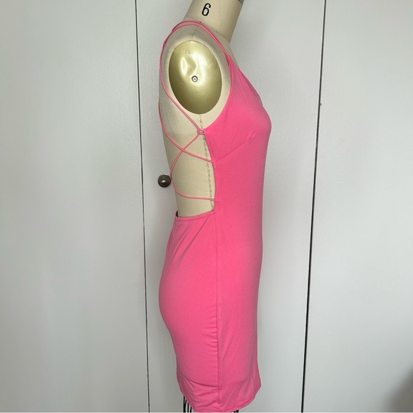 Just Quella Bodycon Backless Mini Dress NWT - Picture 8 of 12